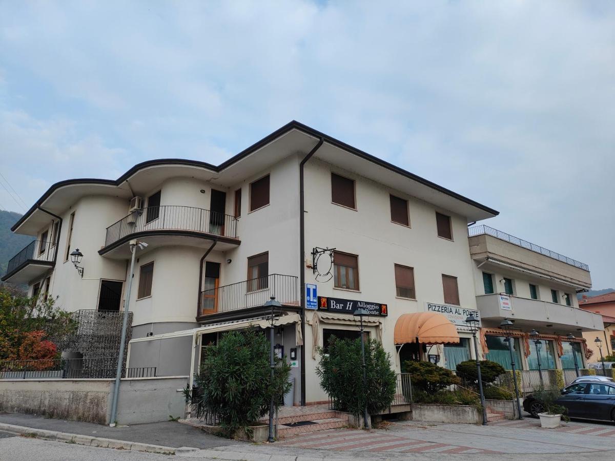 Alloggio Al Ponte Castelgomberto Екстериор снимка
