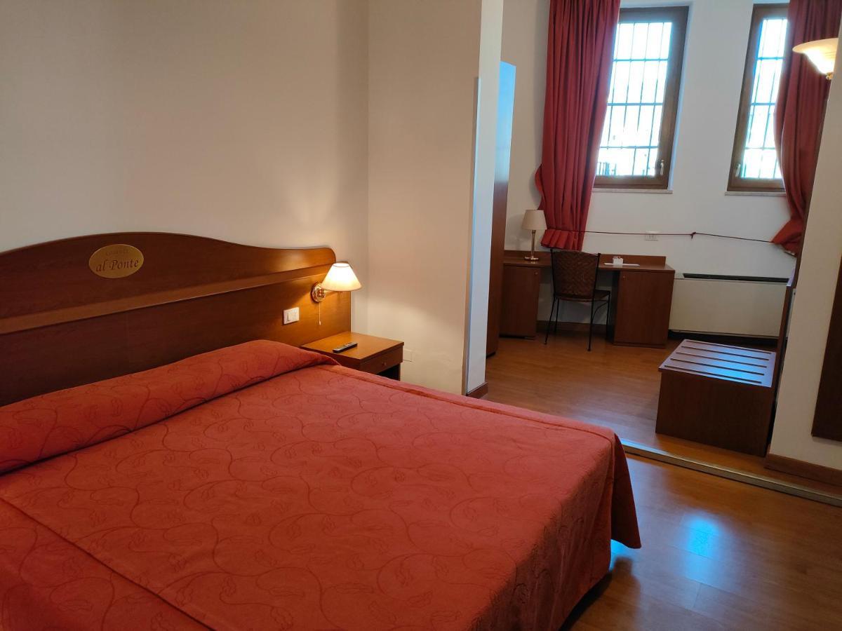 Alloggio Al Ponte Castelgomberto Екстериор снимка